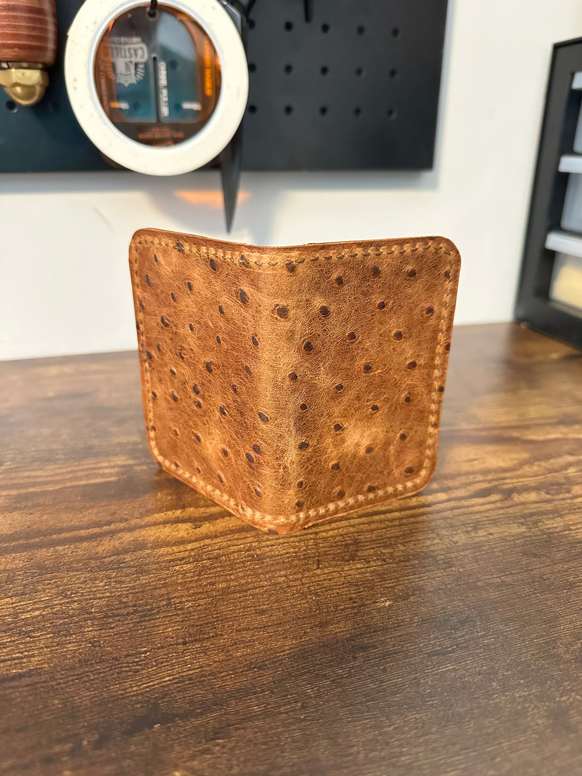 Modern Bifold - Ostrich Emboss